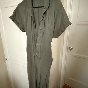 Stylish army green Jumpsuit